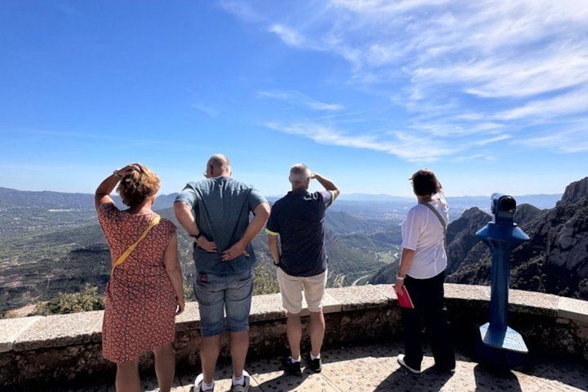 Private Montserrat Tour: Black Madonna, Monastery & Tasting 3