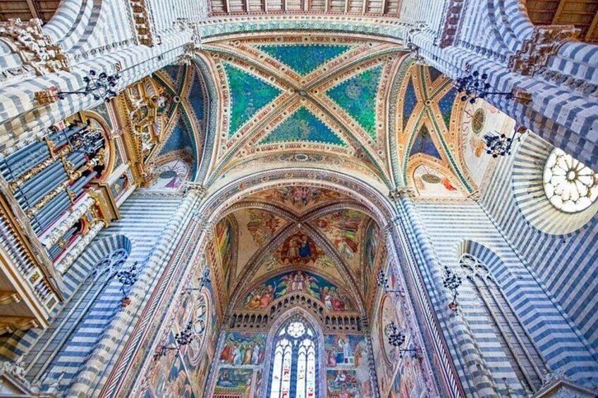 Private tour from Rome: Orvieto and Civita di Bagnoregio 2