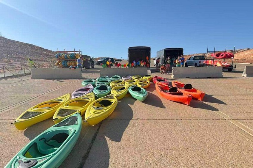 Lake Powell Kayak and Water Antelope Canyon Hike Guided Tour 2