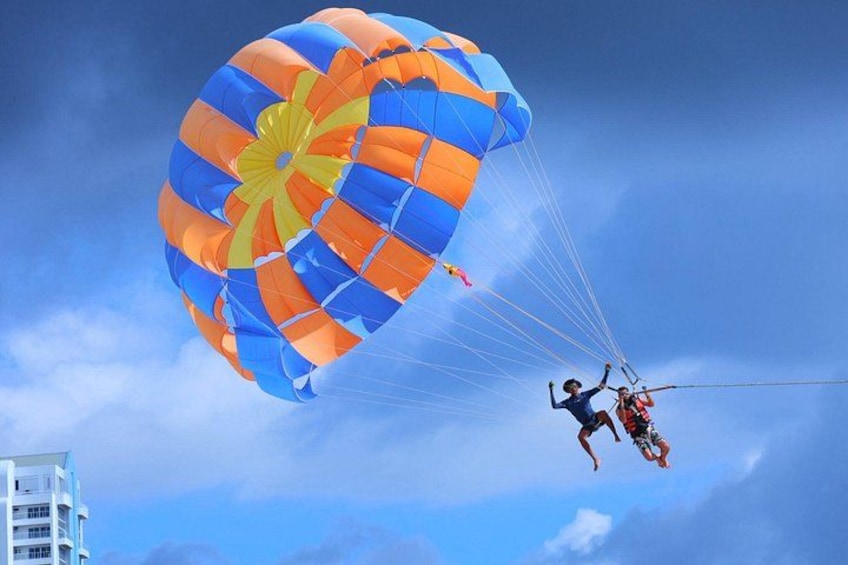 Superton Patong Beach Parasailing and Jet Skiing Experience 4