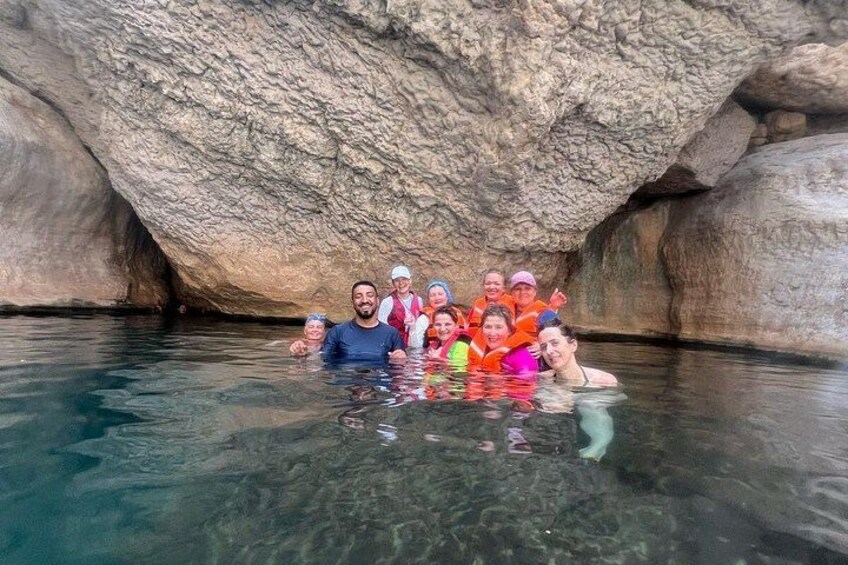 Shared Tour to Wadi Shab Hike, Swim, Cave, Sinkhole & Fins Beach 2