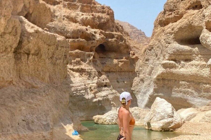 Shared Tour to Wadi Shab Hike, Swim, Cave, Sinkhole & Fins Beach 2