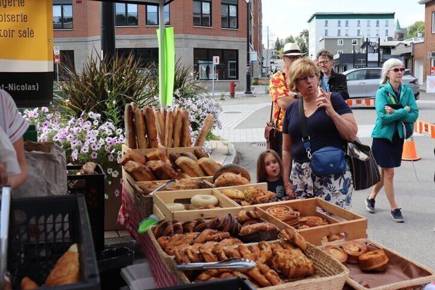 Fresh bread and bakery products available at public markets 2