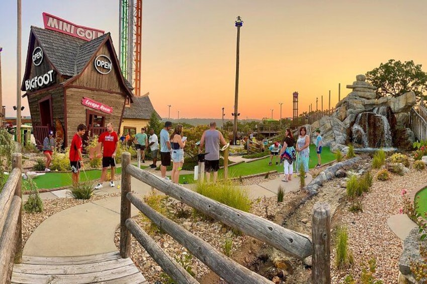 Branson Bigfoot Mini Golf 3
