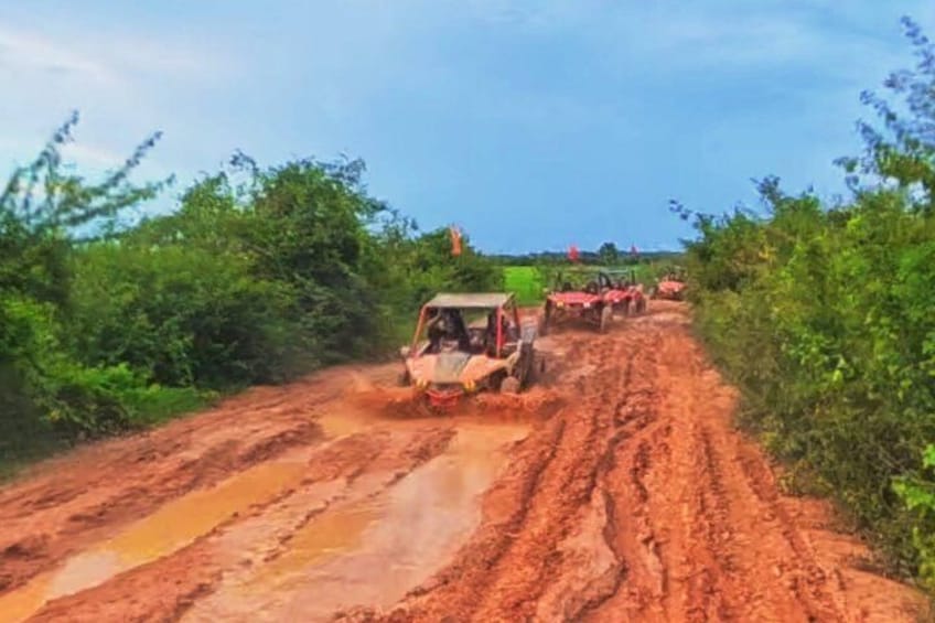 The Ultimate Siem Reap Buggy Expedition 1