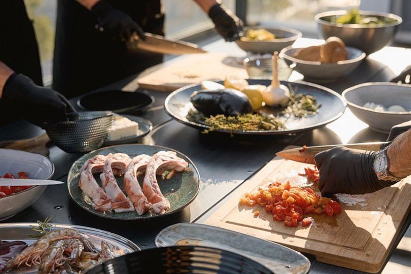 Thessaloniki Cooking and Wine Tasting with Dockside Views 5