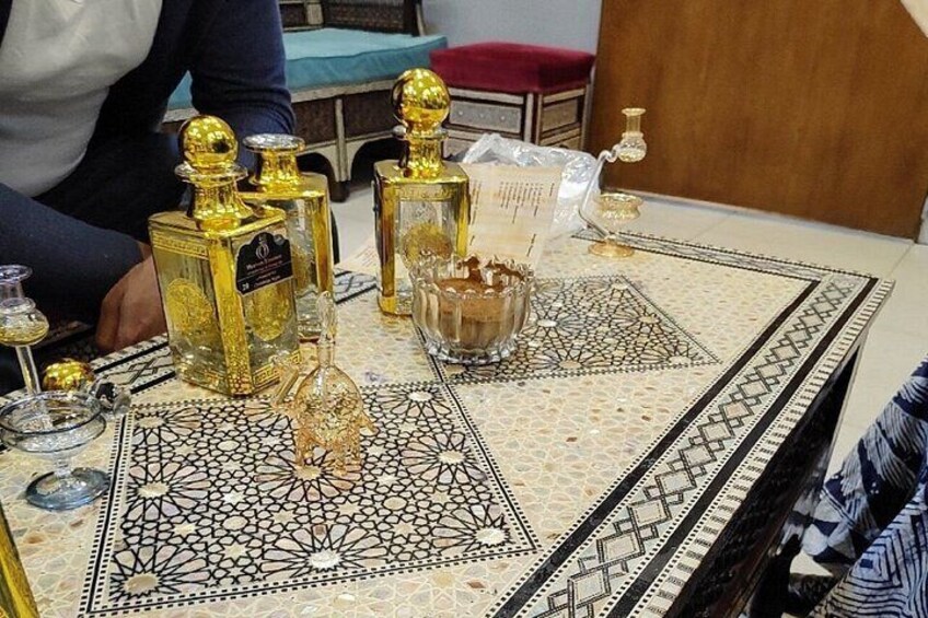 VIP Heritage Tour: Explore Papyrus,Bazaars,Carpets,Cotton &Spices 3
