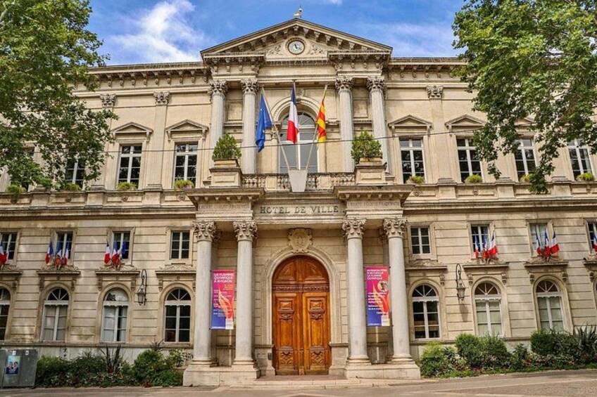Avignon Walking Tour with Audioguide on Your Smartphone 5