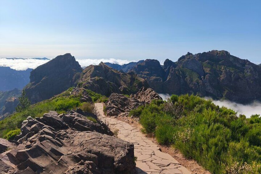 Madeira Sunset at Pico do Arieiro and PR1 Stairway To Heaven 5