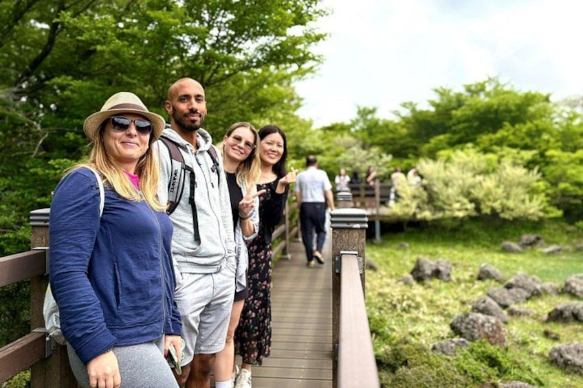 Small Group Tour for Jeju Fall Pink Muhly, Tangerines & Mt. Halla 3