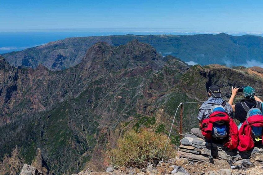 PR1.2 Pico Ruivo & Achada do Teixeira Self-Guided Hiking Transfer 4