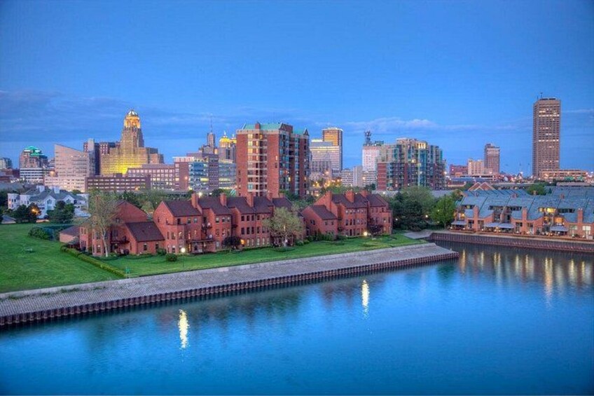 Romantic Buffalo Cityscape Private Tour: A Stroll Through Beauty 1