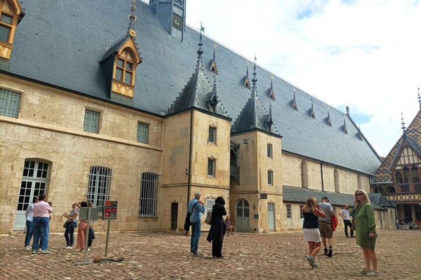 Private Walking Tour of Beaune 2