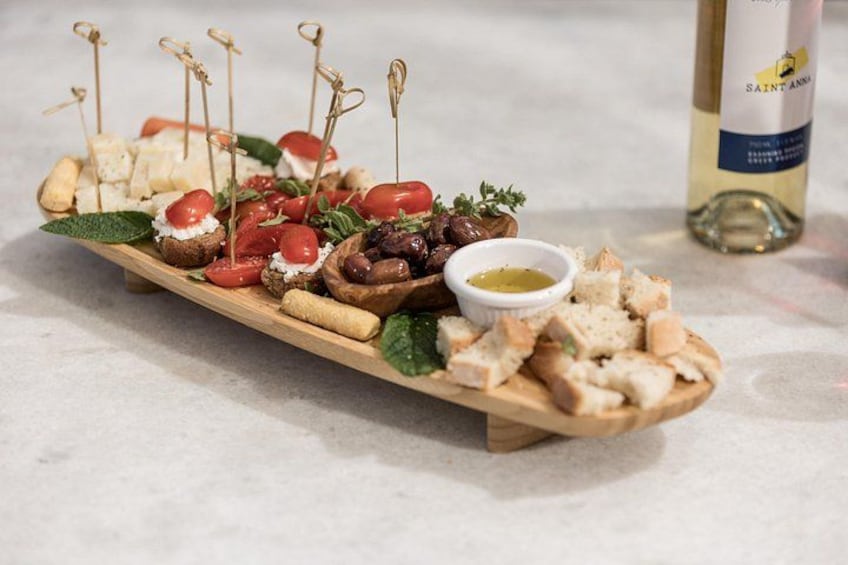 Wine Tasting and Tour in Saint Anna Winery in Naxos 4