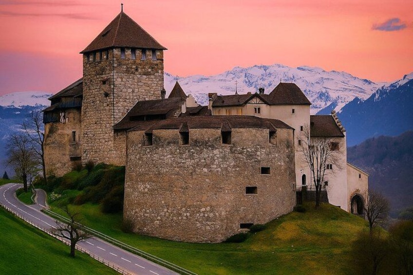 Discover 4 Countries in One Day from Basel in Small Group 1