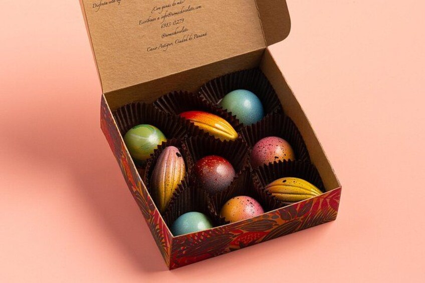 Learn about Panama cocoa and create your own chocolate bar 4