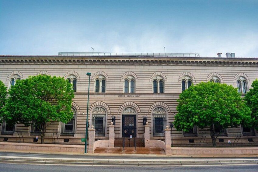 Denver Downtown Highlights Private Guided Walking Tour 3