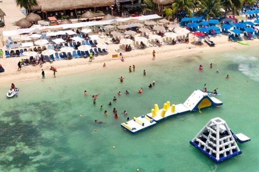 Cozumel All-Inclusive Day Pass Beach Club Carlos'n Charlie's 2