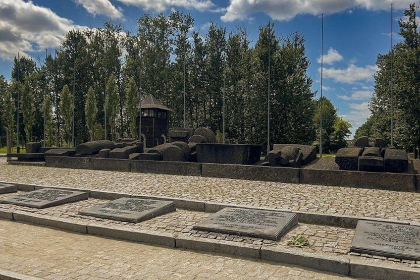 Auschwitz Tour from Krakow via Private Van with Tickets 2
