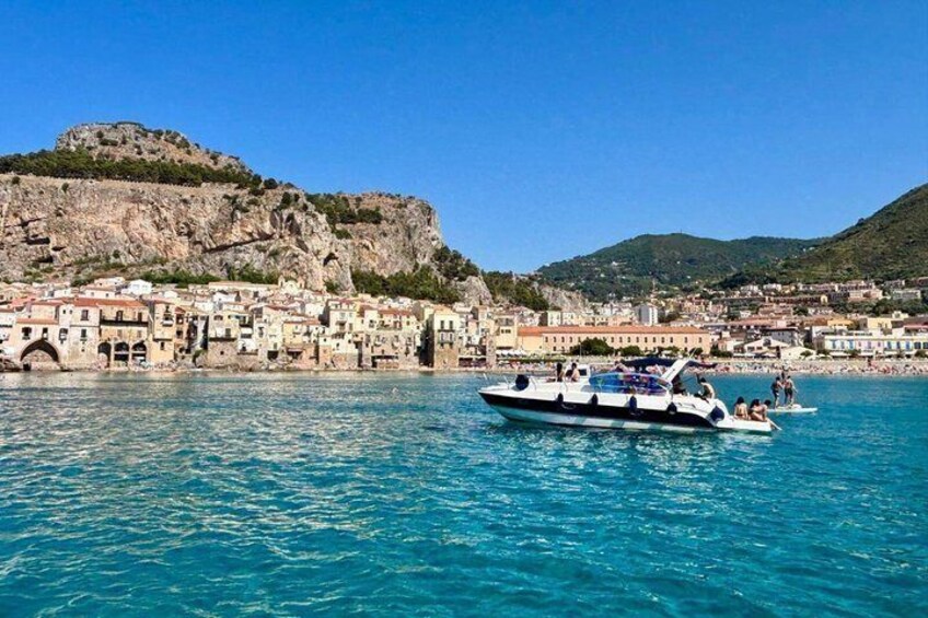 Cefalù: Private Mini Yacht Tour with Aperitif and Snorkeling 2