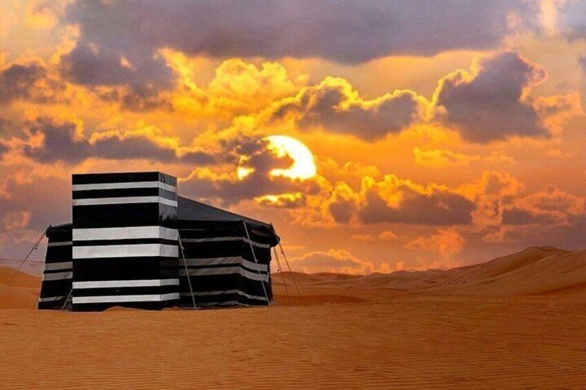 Oman Highlights: Wahiba Sands Desert & Wadi Bani Khalid Tour 2