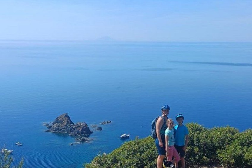 E-bike Tour for Families and Couples in Capo Stella Island of Elba 2