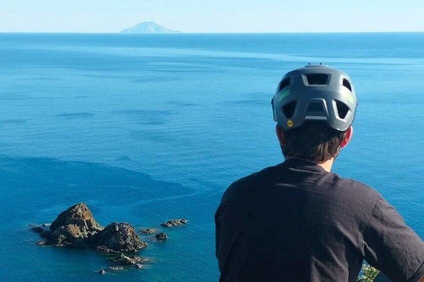 E-bike Tour for Families and Couples in Capo Stella Island of Elba 4
