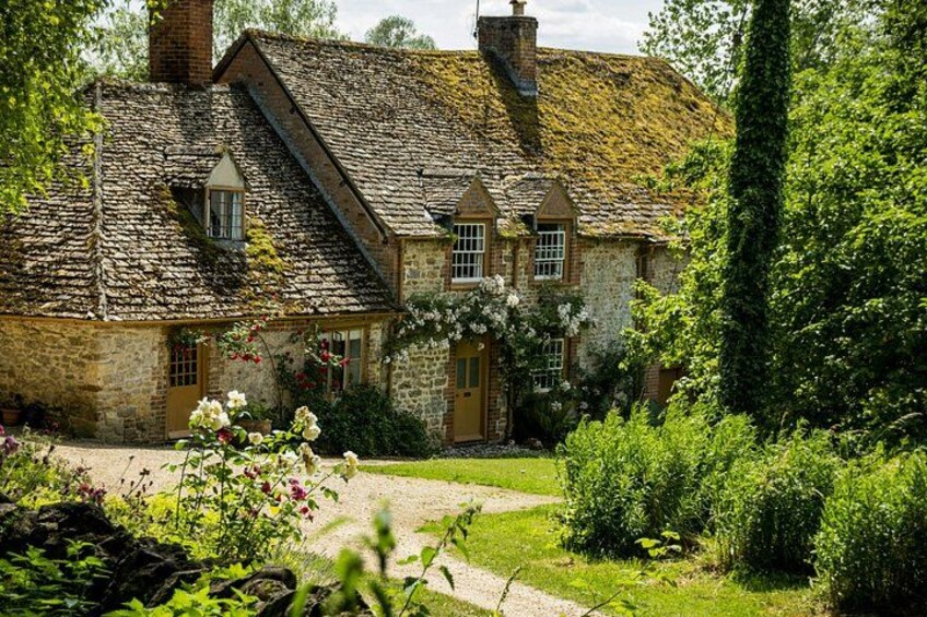 Private Full Day Cotswolds Tour from London Historic Towns 2