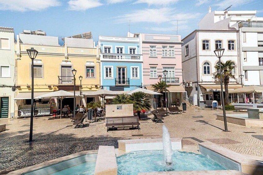 Hello Lagos: Private 2-Hours Intro City Walk with Local Guide 3