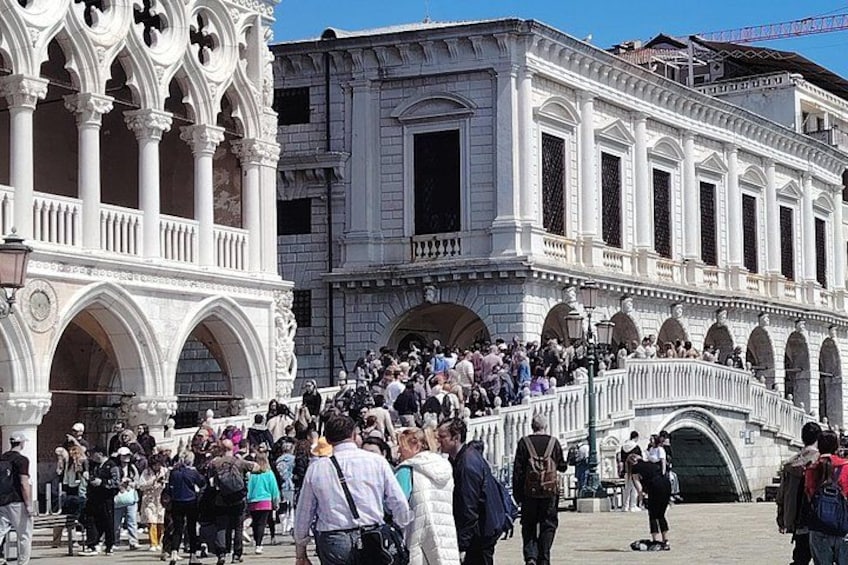 The Bridge of Sighs 4