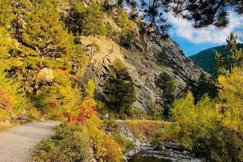 Follow bike paths and quiet roads. 3