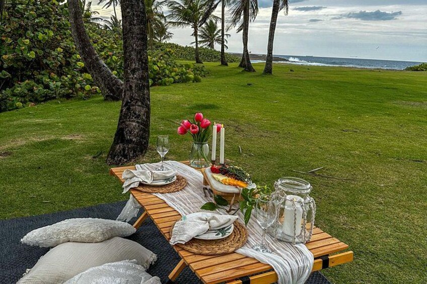 Tailor Made Luxury Picnic with Breathtaking Views 4