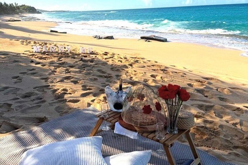 Tailor Made Luxury Picnic with Breathtaking Views 5