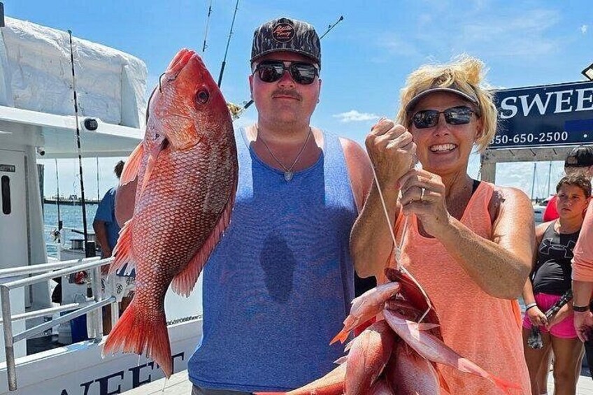 6 Hour Family Friendly Party Boat Fishing in Destin 4
