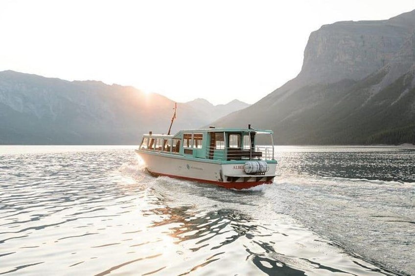 Lake Minniwanka Cruise 5