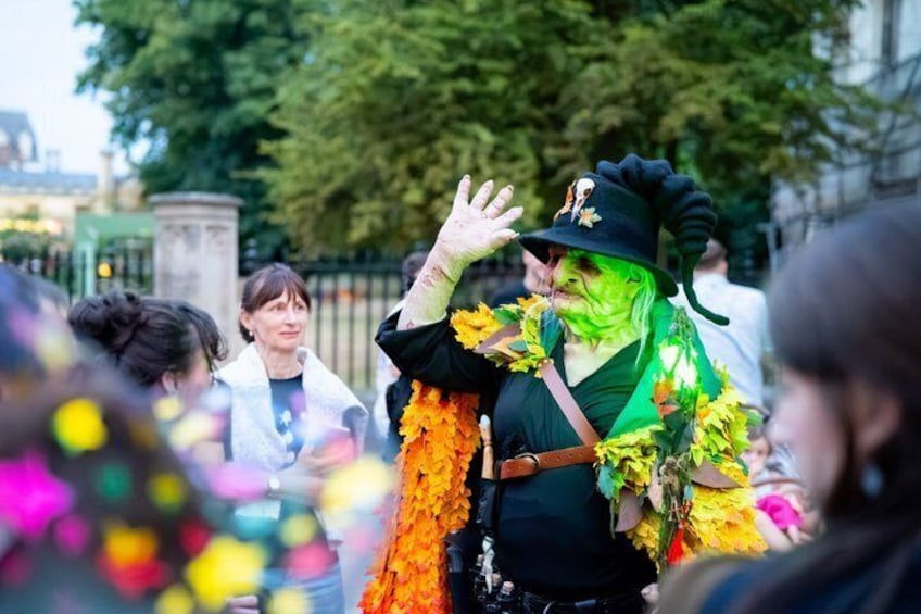 York Witch Walk: Haunted Tales and Theatrical Storytelling 4