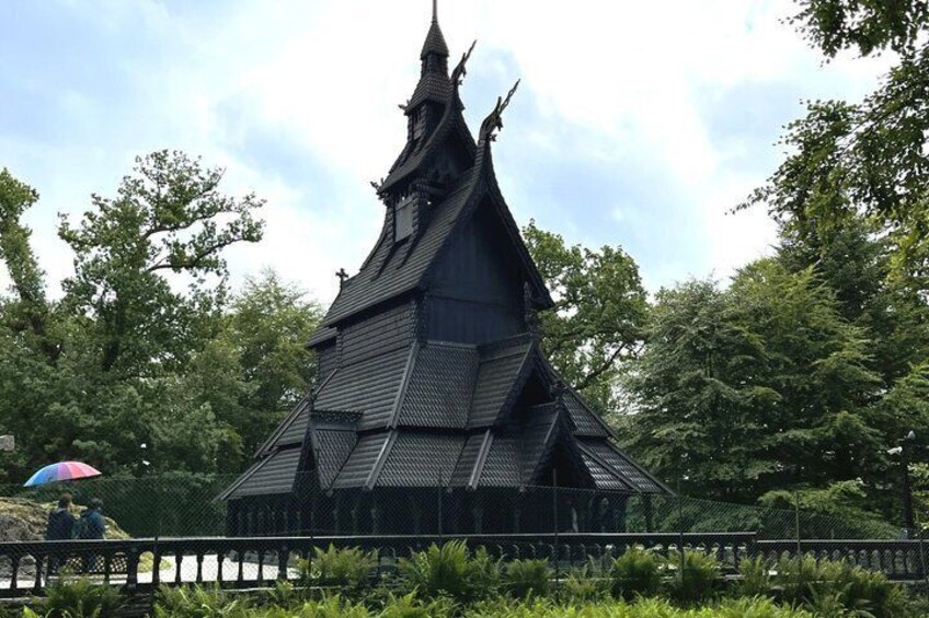 Bergen with a Local. Culture, mountain views, and Stave Church 1