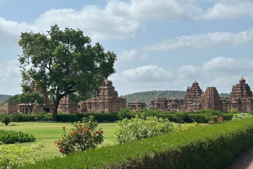 Hampi/Chitradurga/Badami/Aihole/Pattadkal from Bangalore in 3days 4