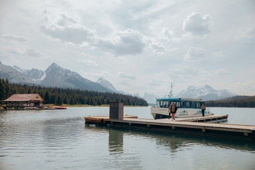 2-Day Best of Mountains & Glaciers Express Tour Icefields, Jasper 2