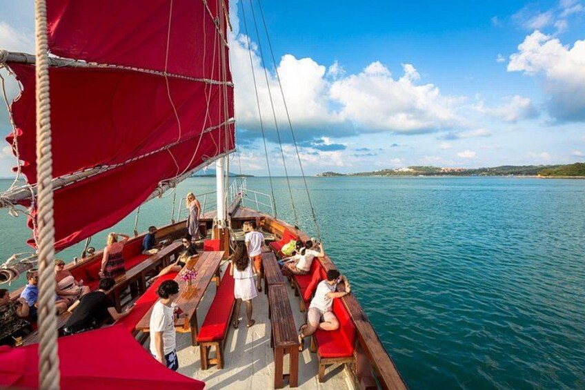 Full-Day Cruise to Angthong Marine Park by famous "The Red Baron" 5
