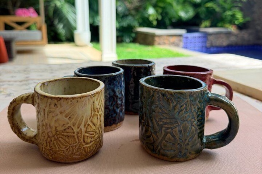Two-hours handmade ceramic class, make your own souvenir Honolulu 2