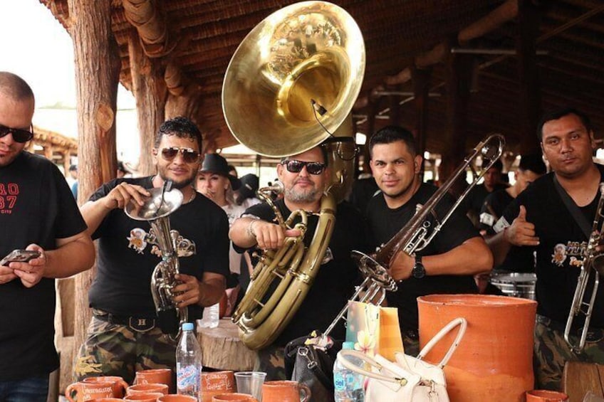 Tour to Tequila : Visit to Tequileras and Tasting 4