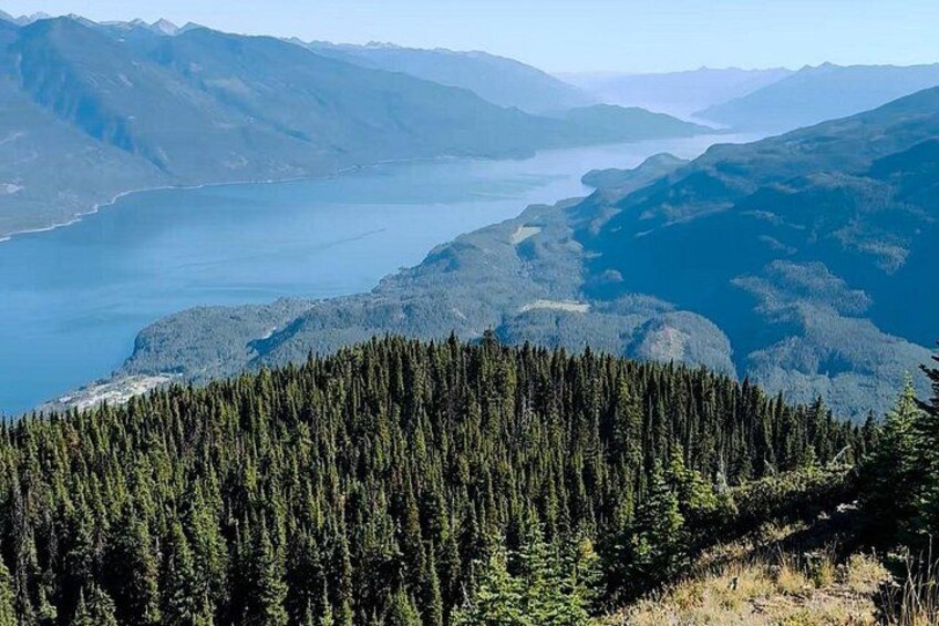 Lux Adventure Calgary to Golden via Banff and Lake Louise 1