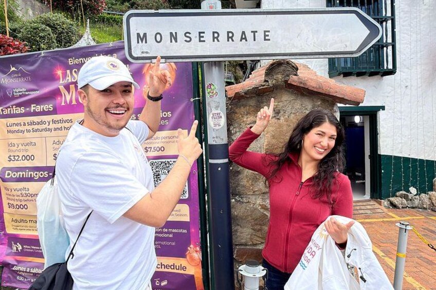 Bogotá's Heavenly Heights: Monserrate and Guadalupe with Snack 4