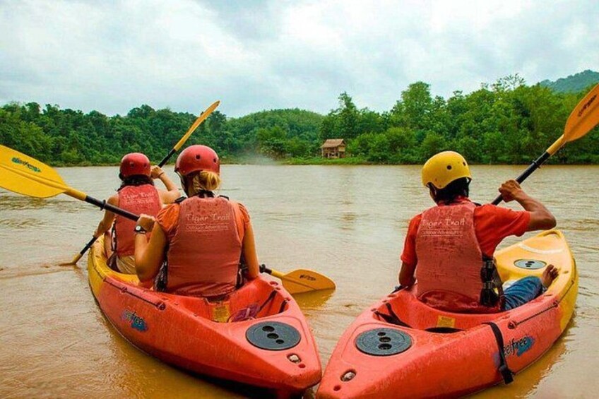 Luang Prabang Kayaking the Mighty Mekong Full-Day Private Tour 3