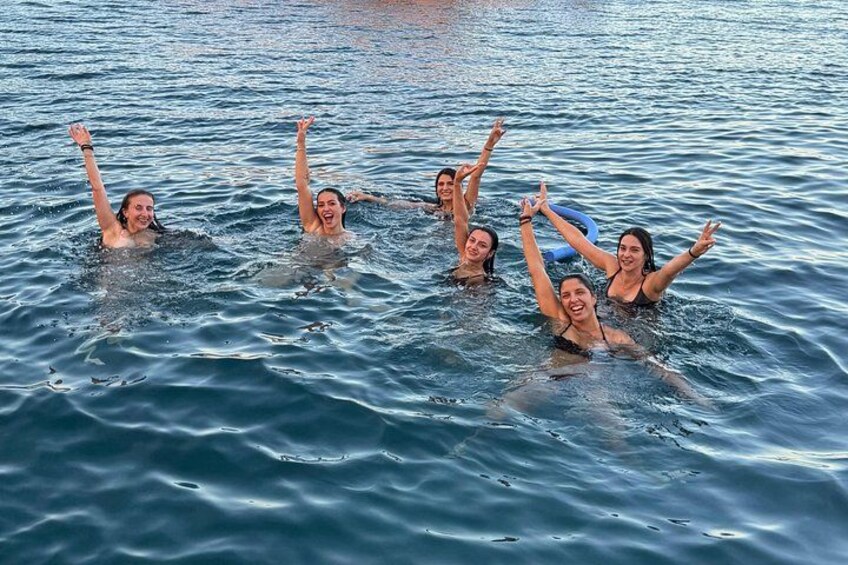 Sunset Cruise Athens Riviera – Half Day Swimming&BBQ onBoard 2