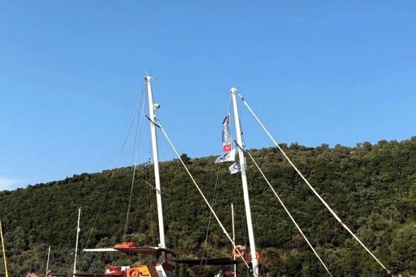 Sunset Cruise Athens Riviera – Half Day Swimming&BBQ onBoard 2