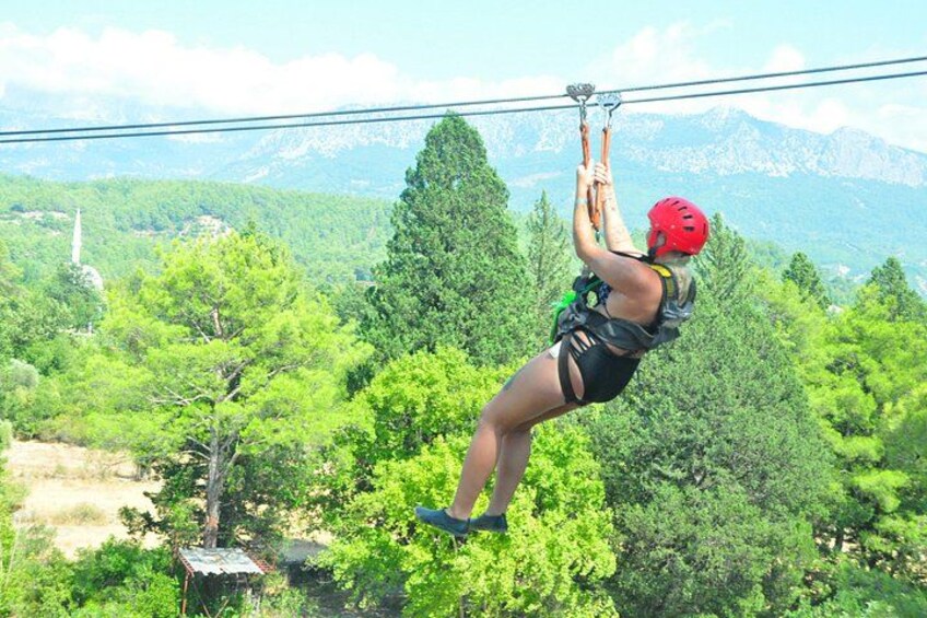 Jeep Buggy Rafting and Zipline Adventure in Alanya 4