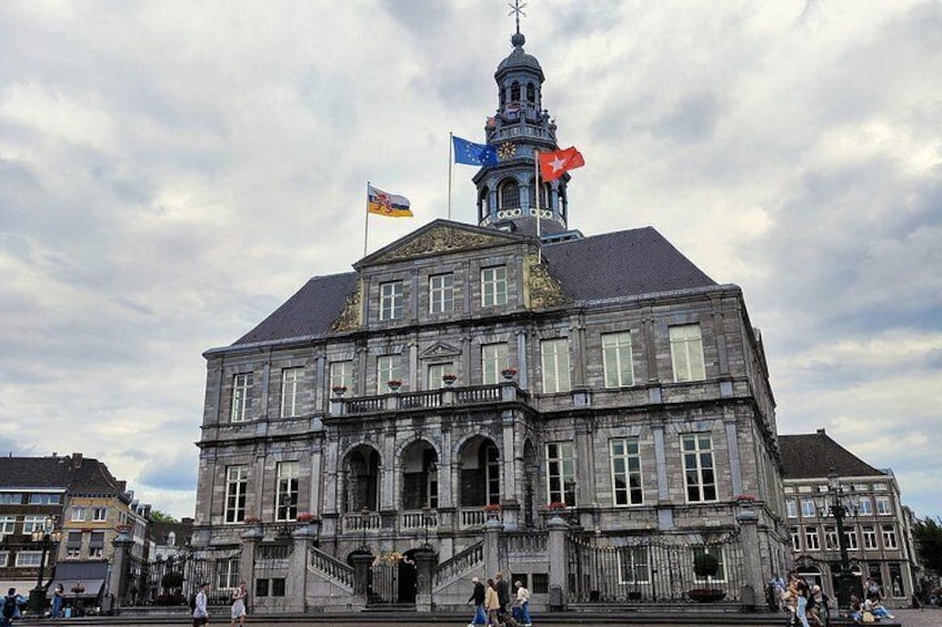 Maastricht Highlights Half Day Private Walking Tour 4