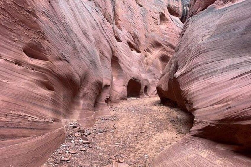 Hiking Lowest Antelope Canyon 4